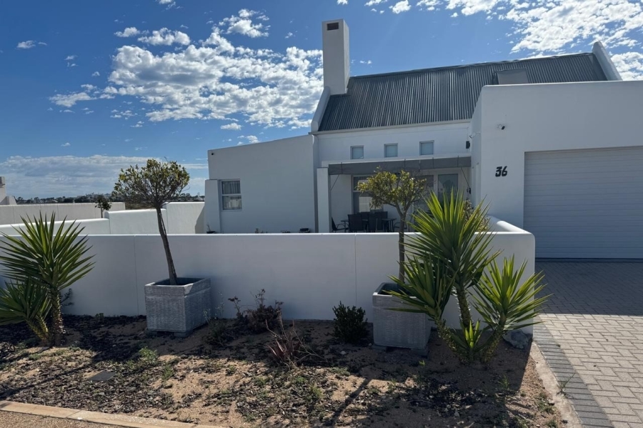 3 Bedroom Property for Sale in Lampiesbaai Western Cape